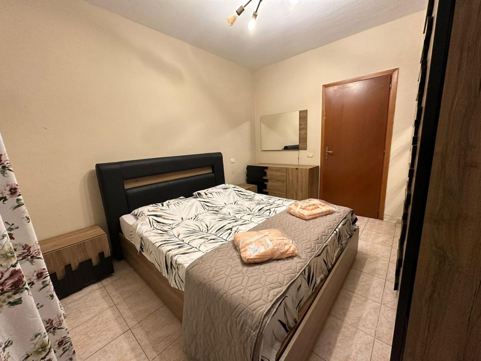 Esar Apartment Durrës Kültér fotó